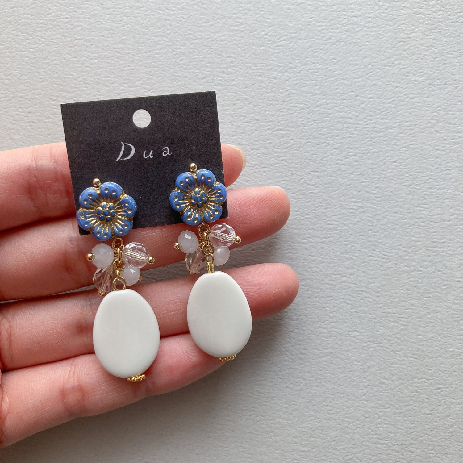 お花チェコガラスビーズとじゃらじゃら〈ピアス/イヤリング〉 | Dua