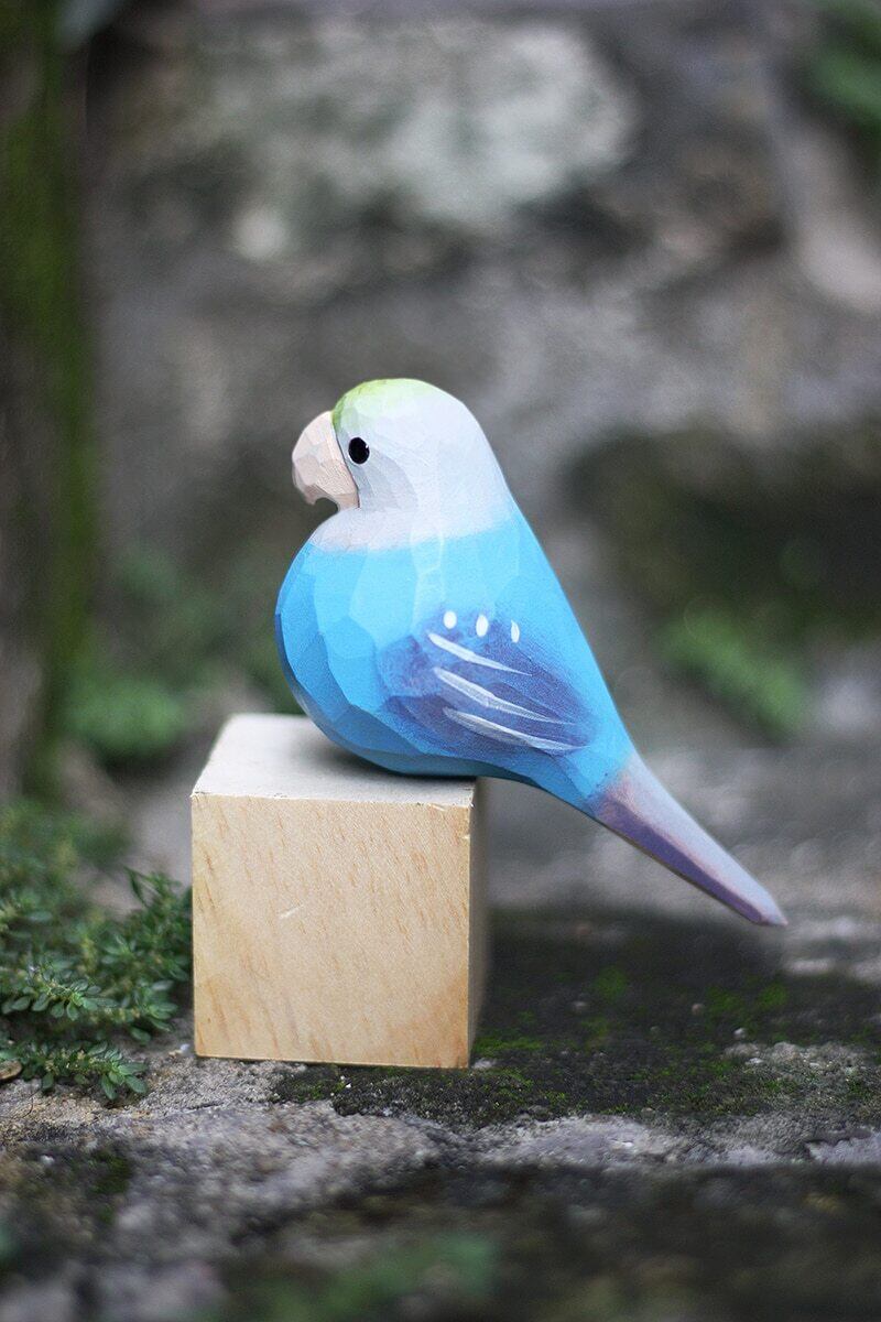 トリ 置物 木彫りのインコ【3種】 | WiZOO YOU