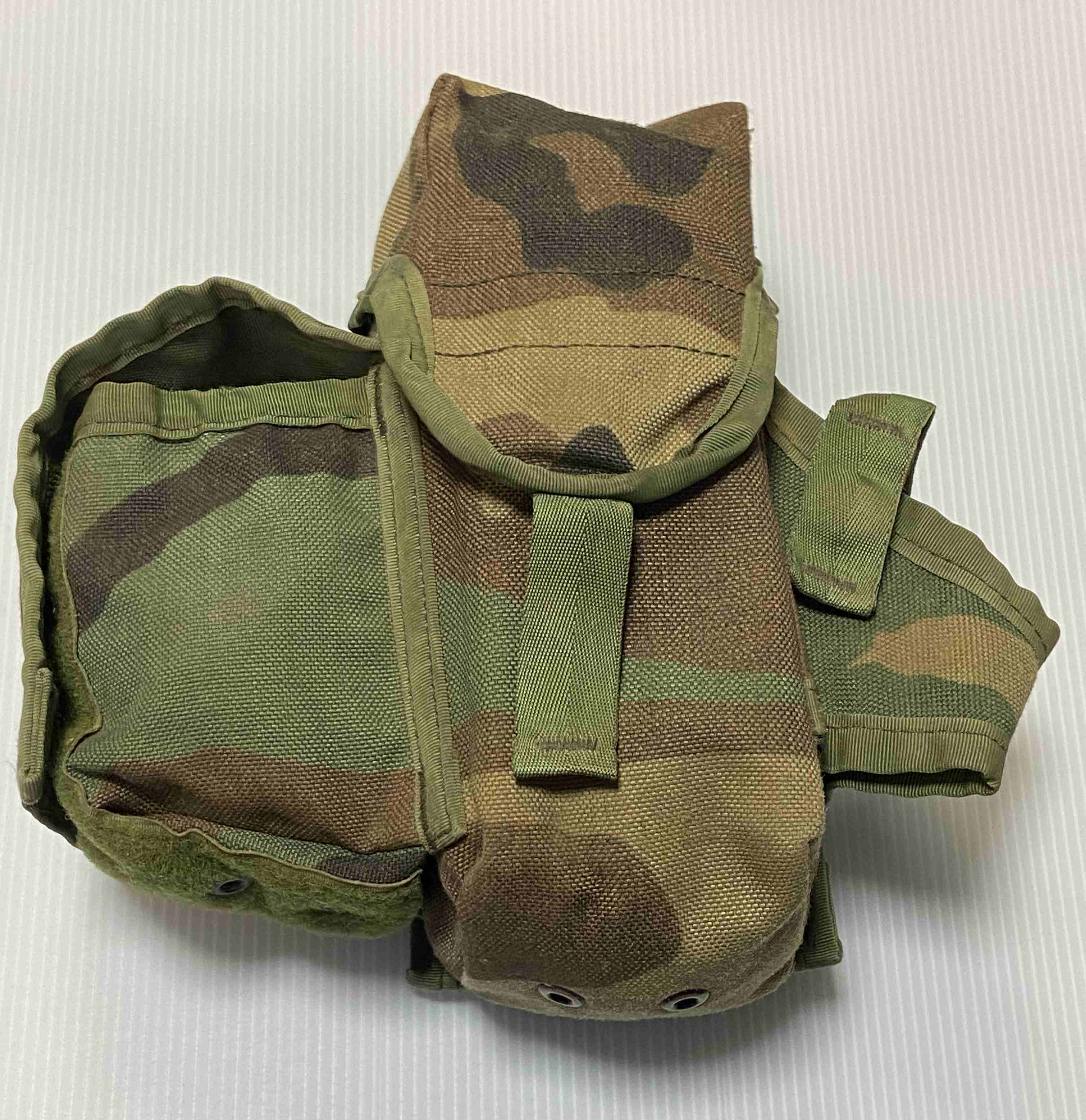 USED：米軍放出品 マガジンポーチ サファリランド (A0226) | mirisapo