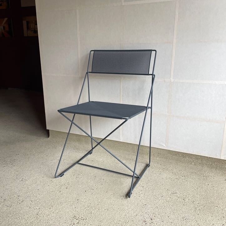 X-LINE chair by Niels Jørgen Haugesen | KOHSEKI