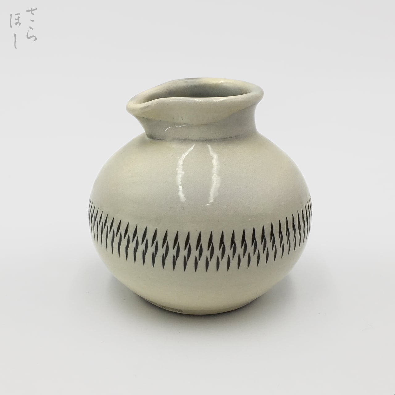 小鹿田焼 小袋窯 4寸5分一輪挿し花瓶 櫛描き/飛び鉋 白 高さ約13.3cm