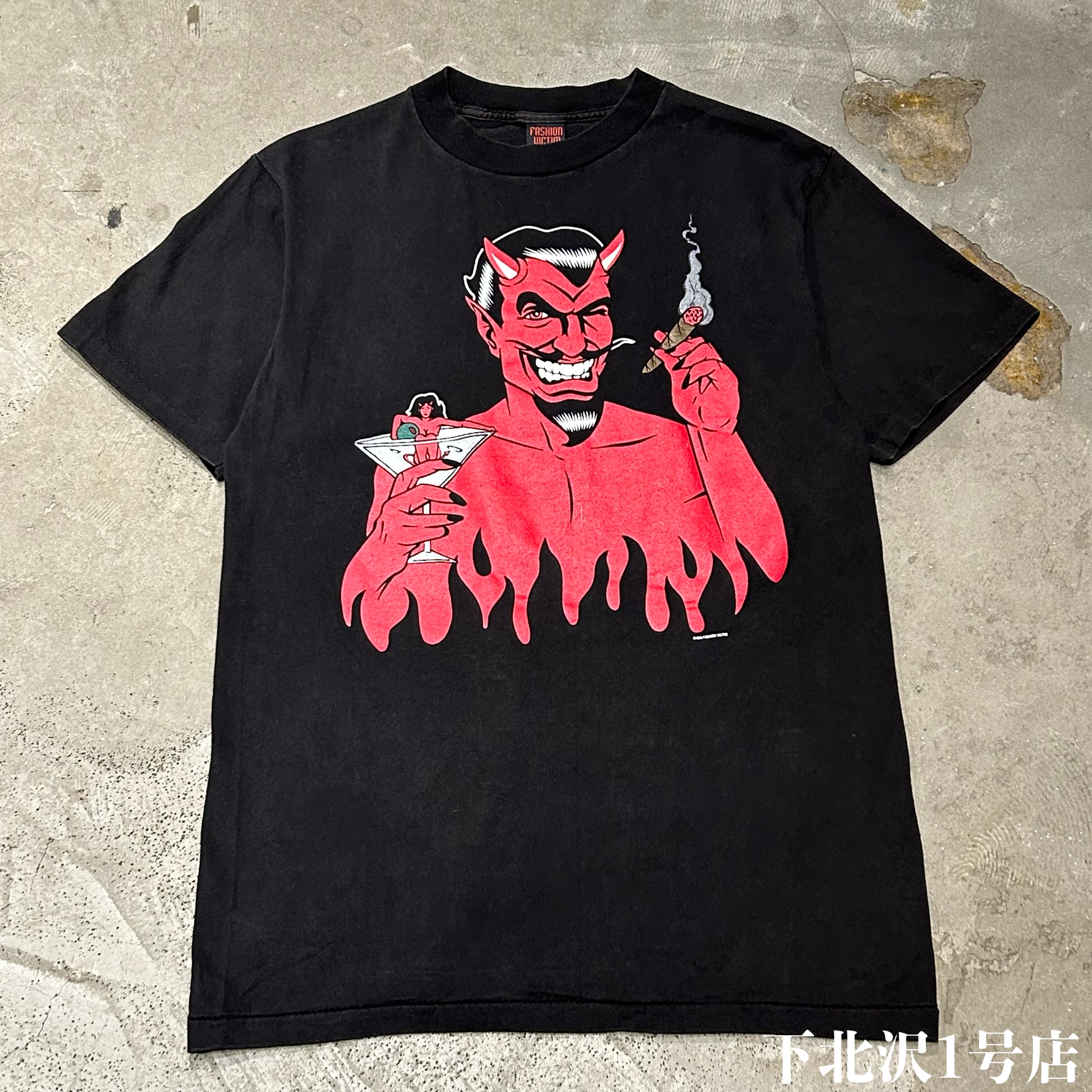 PALEDUSK 赤い悪魔 Tシャツ L a9bd83a5495972a8c0f5f193ab9e38