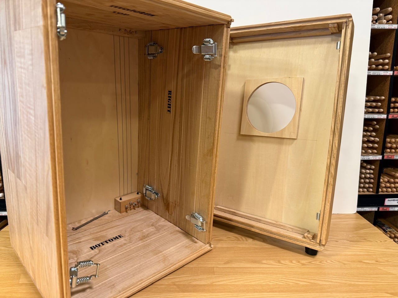 NM Cajon Workshop 旅するカホン Maletin II 組み立て式カホン | DRUM