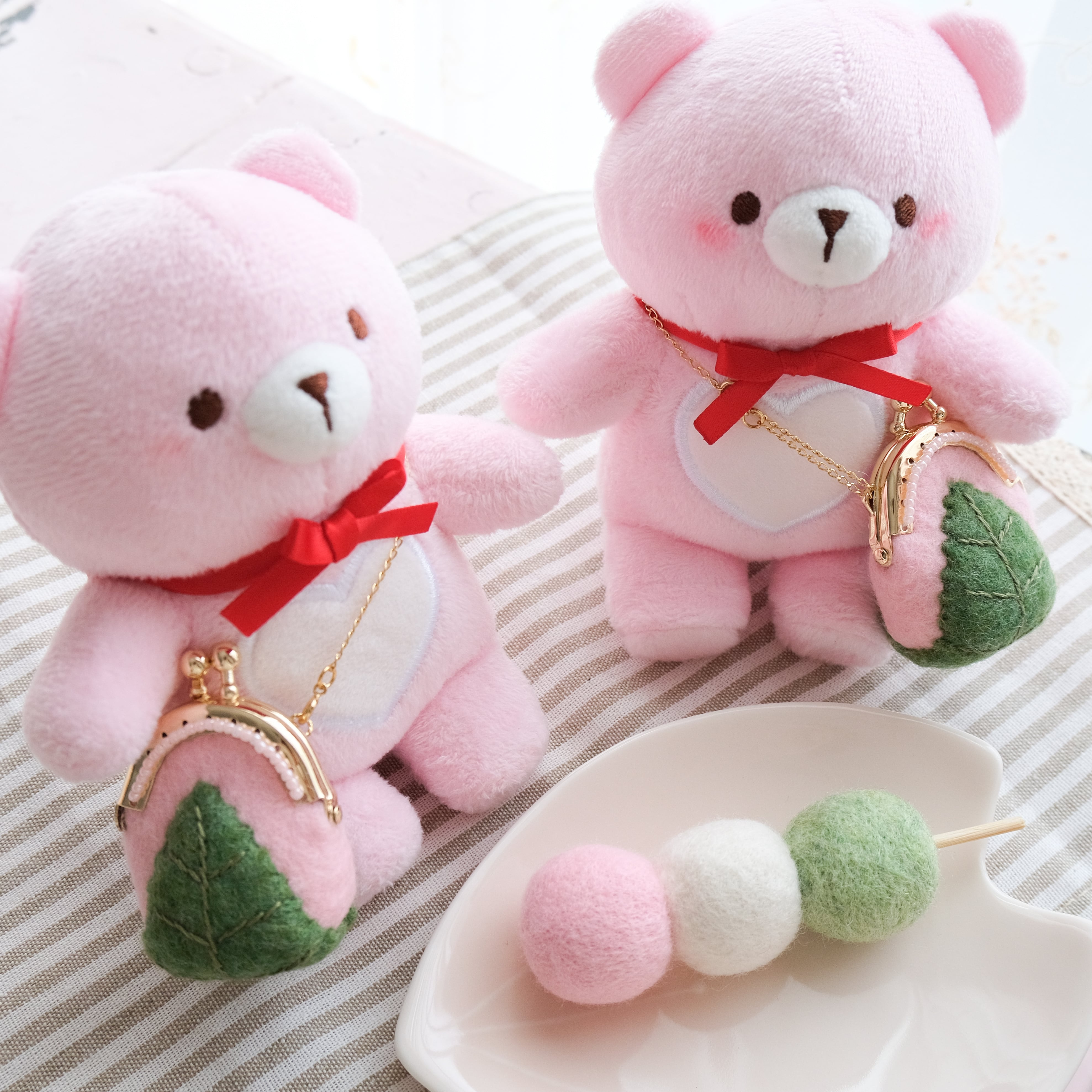 展示のみ】羊毛フェルトのミニミニがまぐちポシェット《桜餅》 | すゆあん