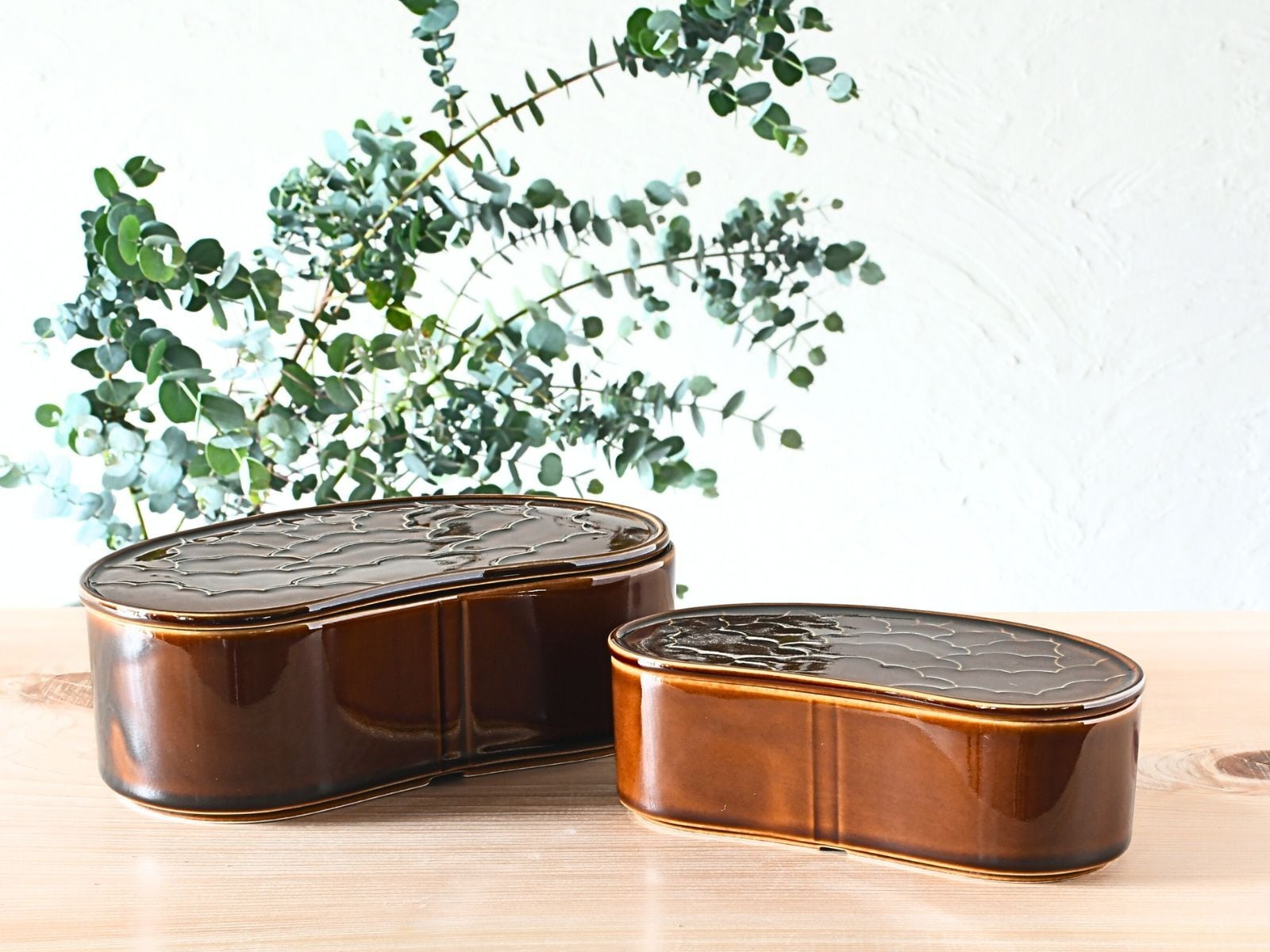 有田焼 福泉窯 飴釉 繭型蓋物 【小】 | ARITAYAKI STORE