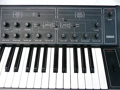 YAMAHA CS-10 | MUSICSHOP BOB