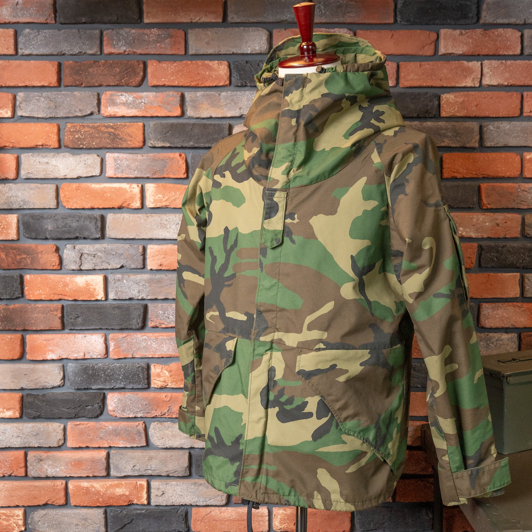 U.S.Army ECWCS Gen1 GORE-TEX PARKA Early Model 