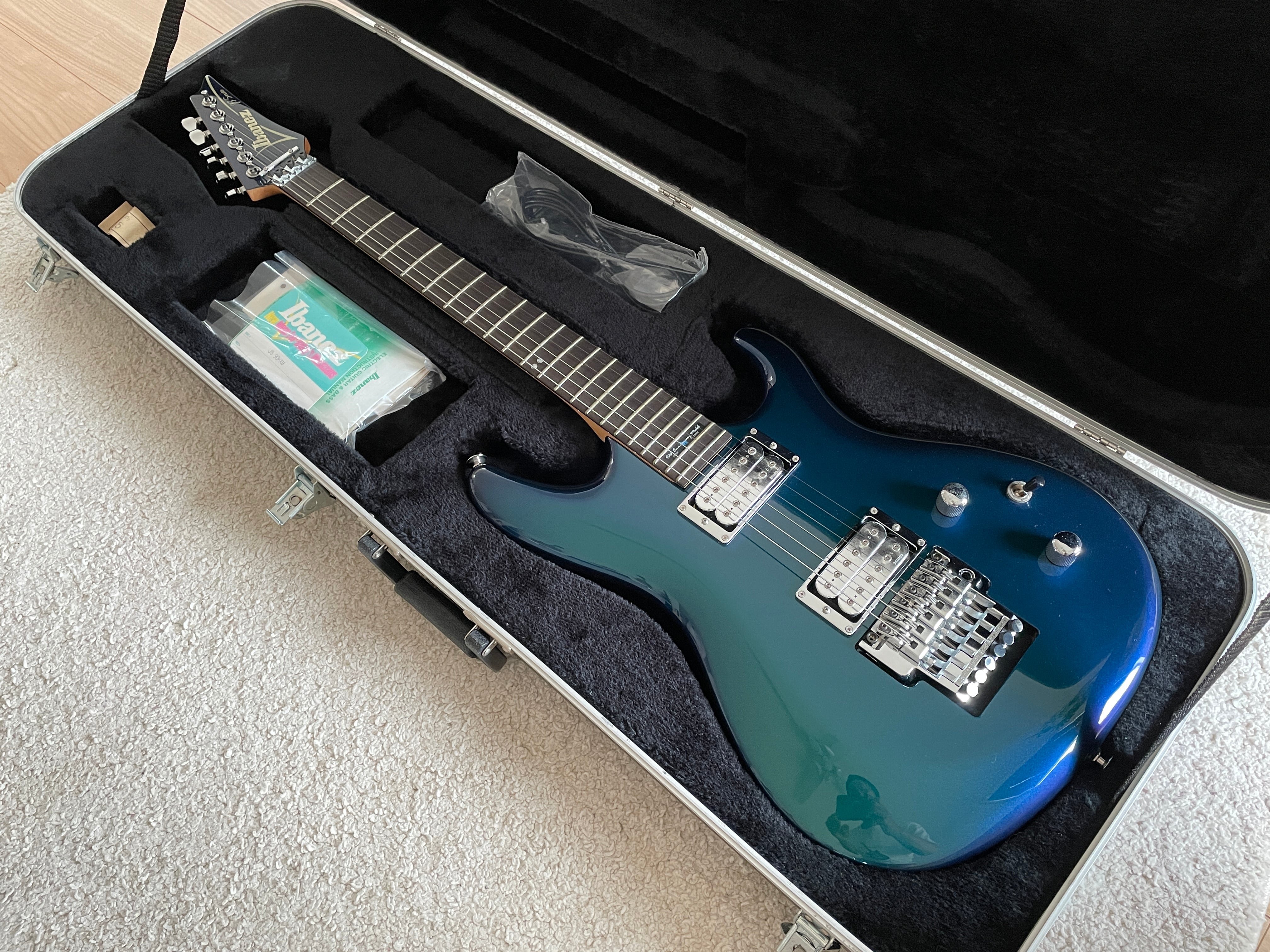 1998年製 Ibanez JS 90HAM アイバニーズ ジョーサトリアーニモデル