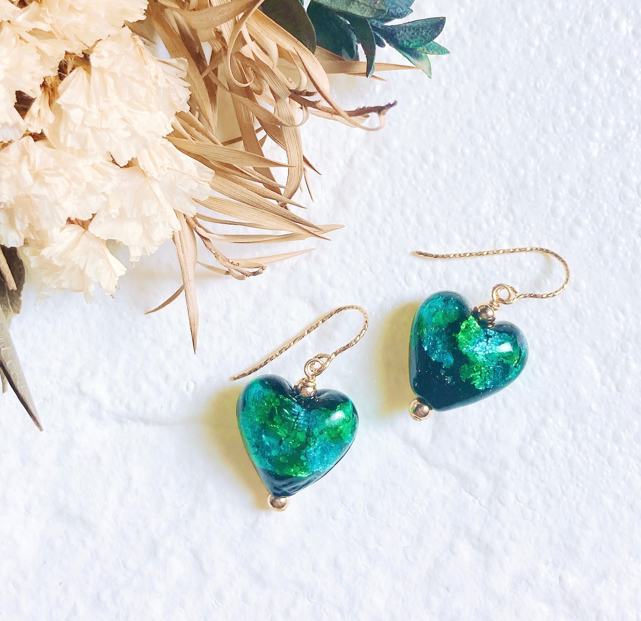 ピアス・イヤリング】14kgf グリーンハート とんぼ玉 / green heart
