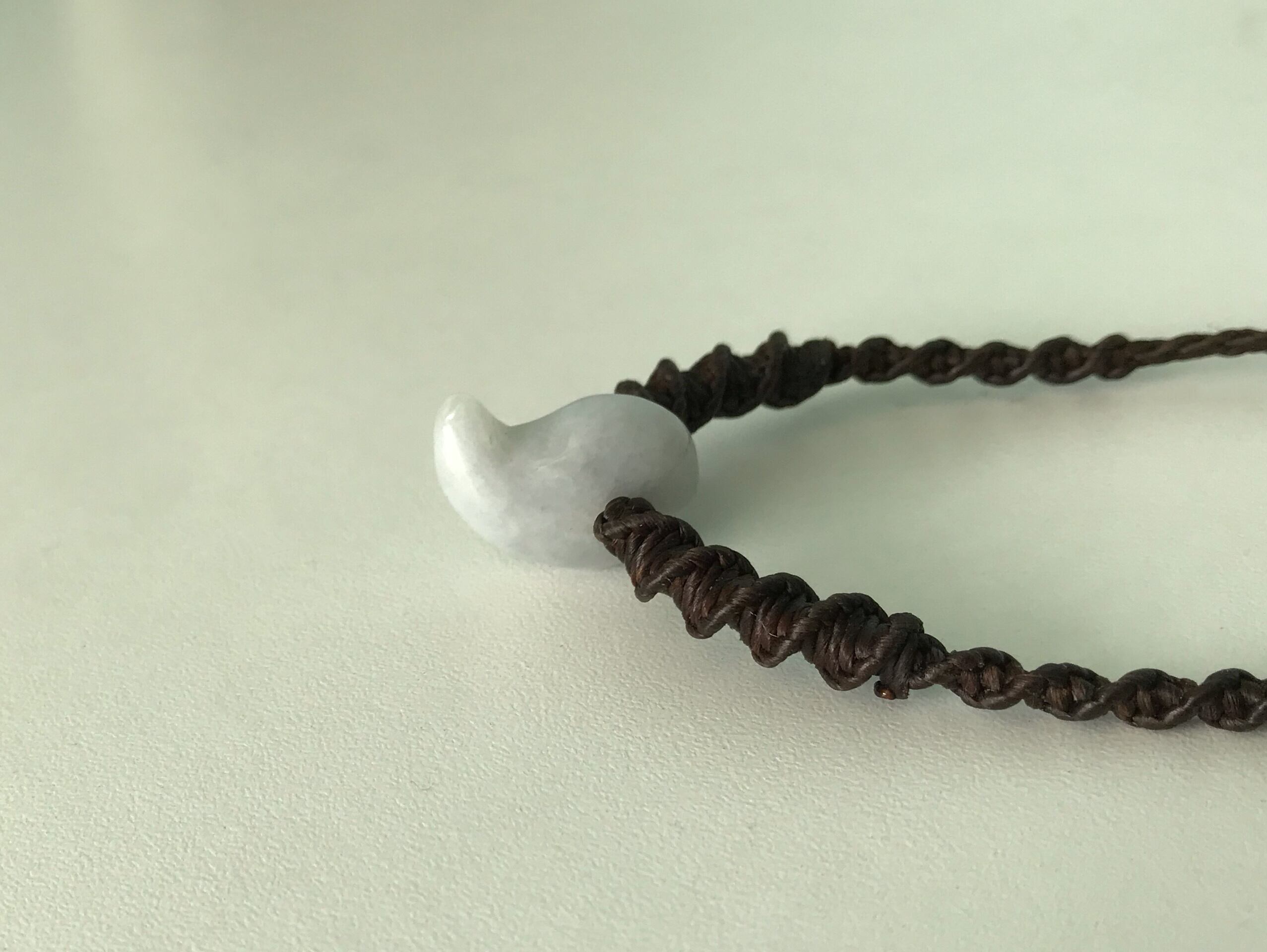 NU JOMON SERIES - JADE NECKLACE - MAGA TAMA - 天然翡翠 勾玉
