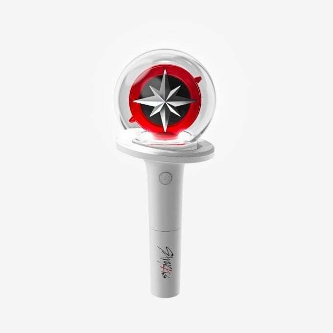 即納】＊STRAY KIDS＊ 公式 ペンライト Ver.2 OFFICIAL LIGHT STICK 2