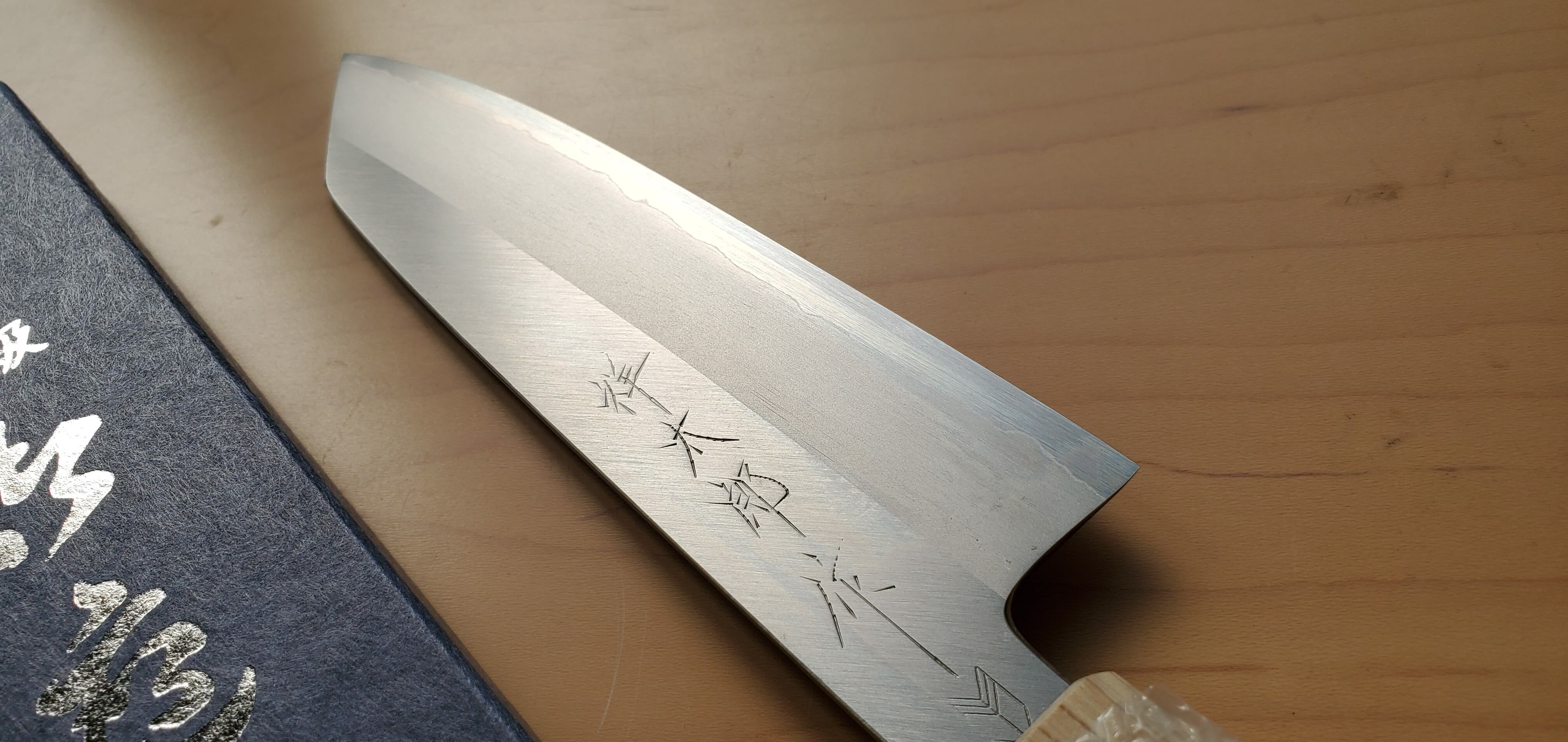 堺打刃物】祥太郎作刺身 切付 包丁尺銀三鋼鬼反り黒檀銀巻八角水牛柄