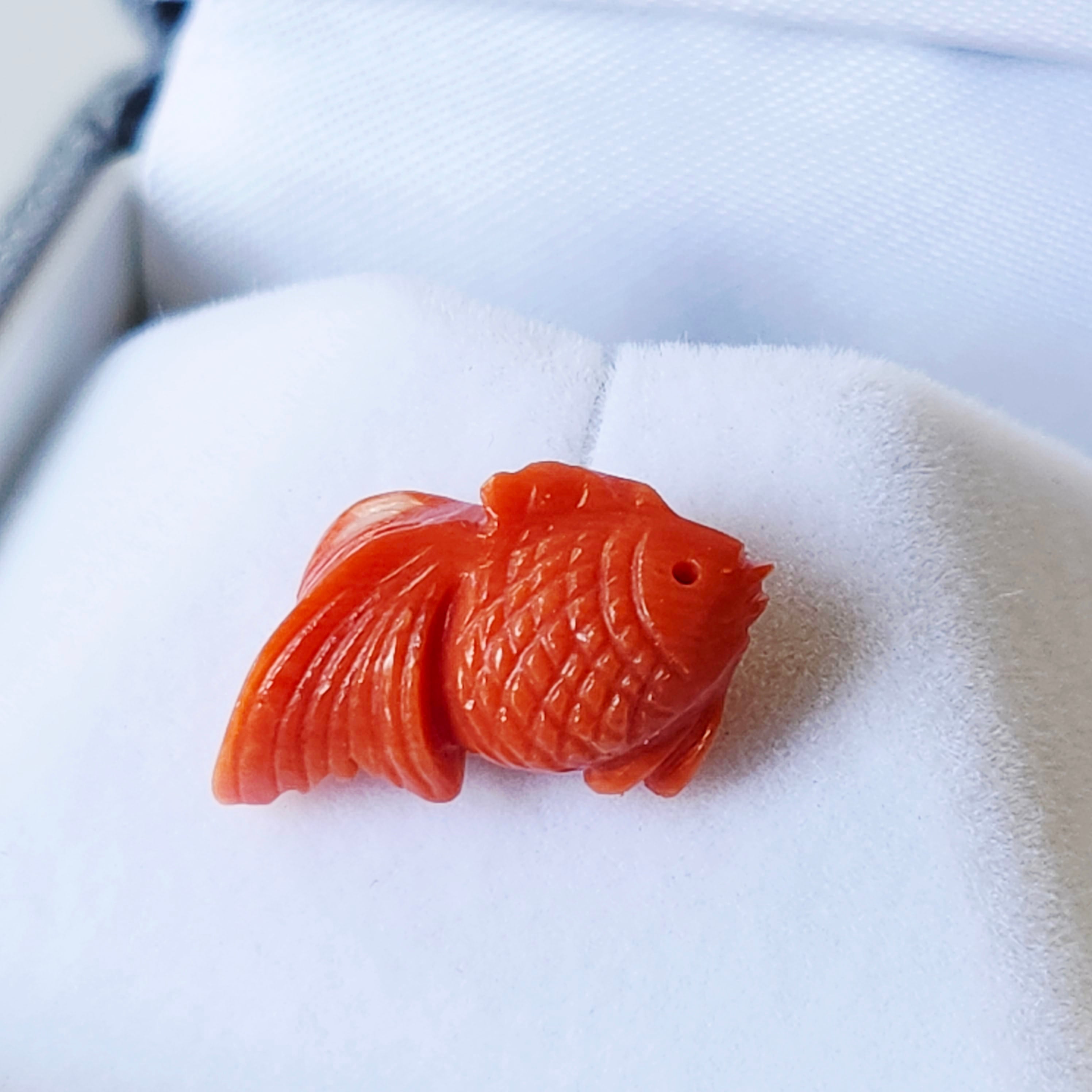 金魚のタイタック 桃色珊瑚彫刻 025 【商品紹介動画が商品説明からご覧