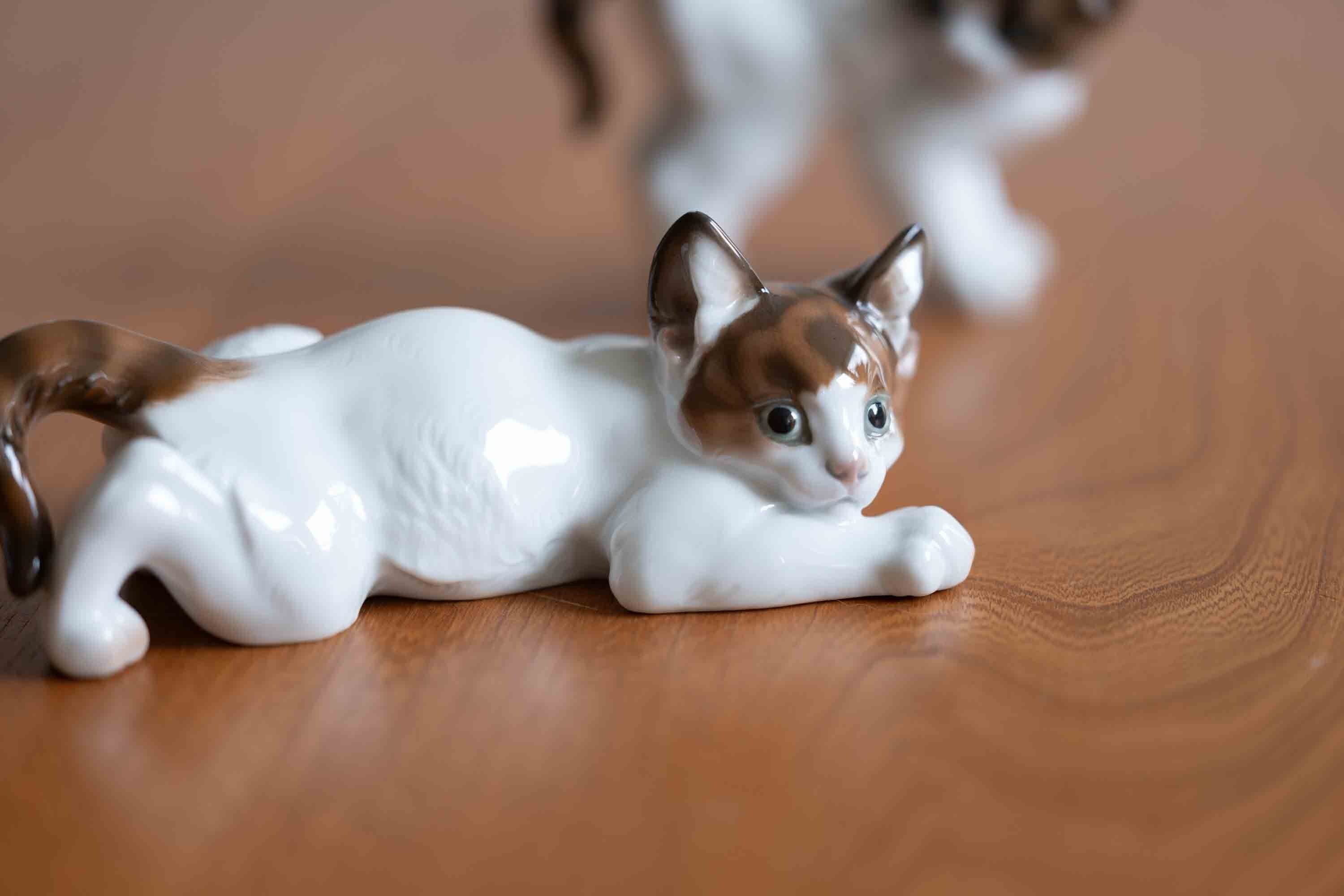 ローゼンタール 猫の置物陶器 ポーセレン キャット Rosenthal エミール
