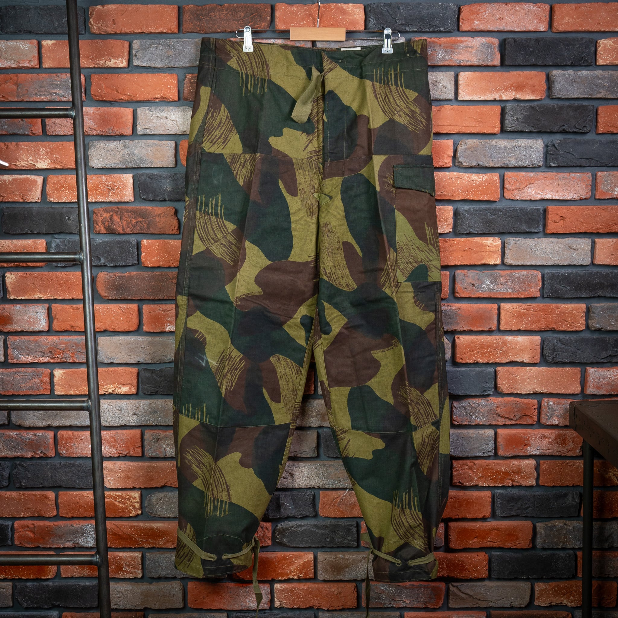 DEADSTOCK】50's Belgian Army Brushstroke Camouflage Trousers 実物
