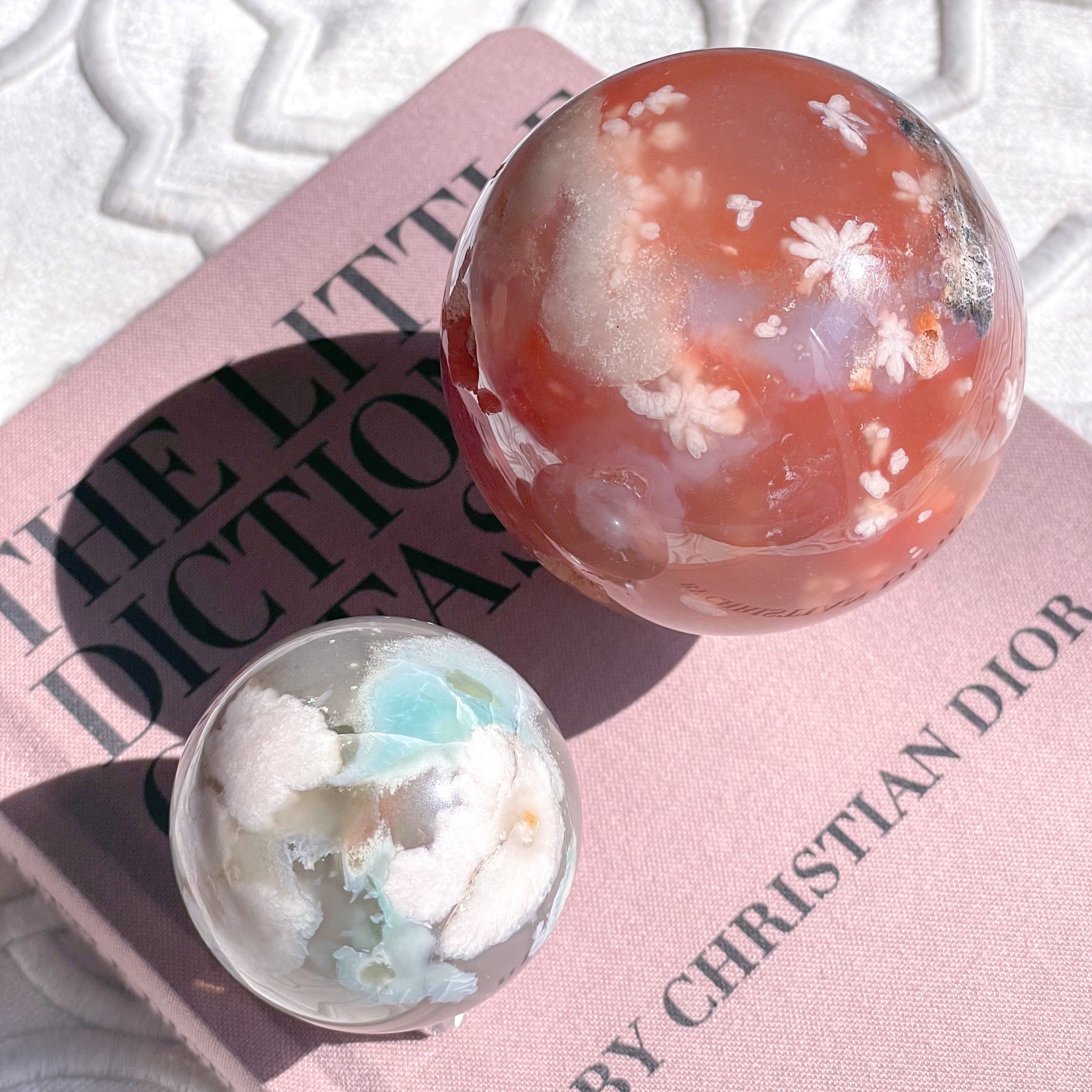 Green Flower Agate Sphere ✧ グリーンフラワーアゲート (桜瑪瑙