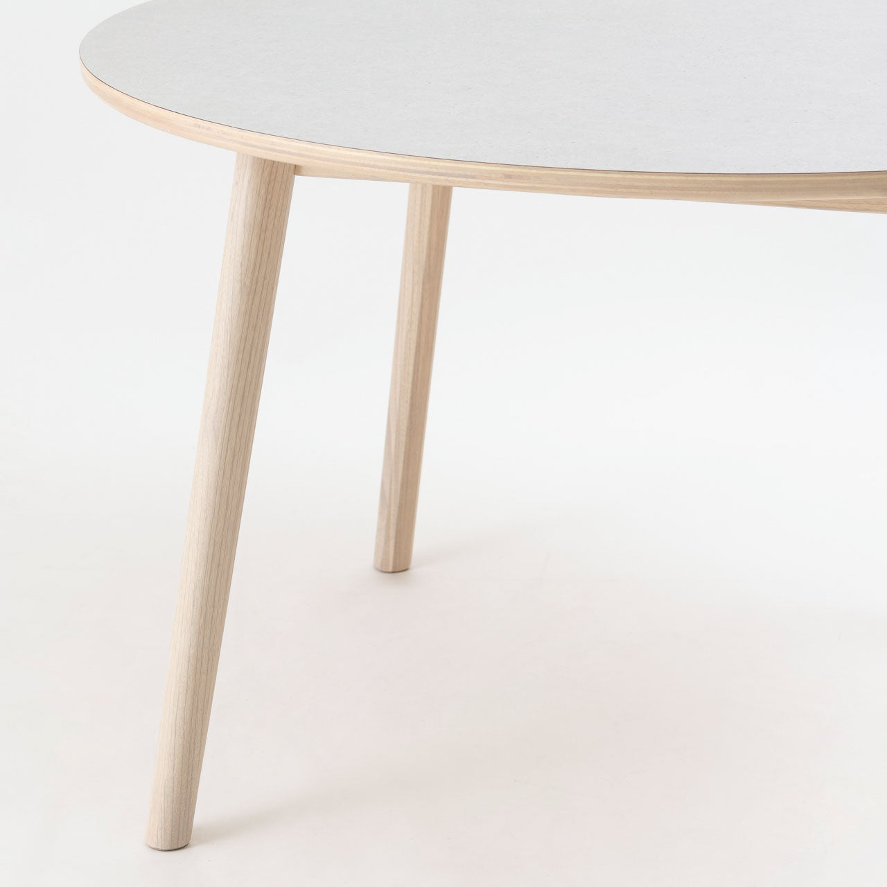 Artique Dining Table | form | オーダーメイドのアイアン家具を中心に