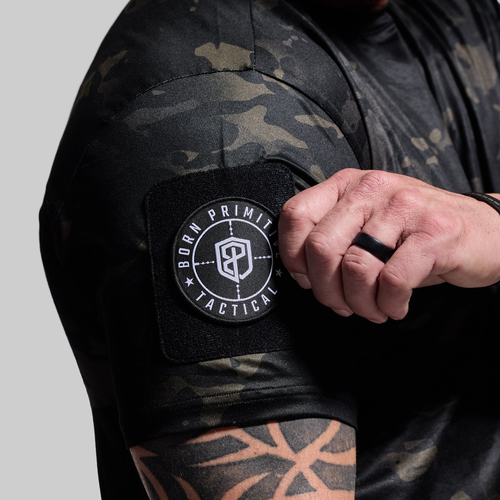 Range Shirt (Black Multicam) – Born Primitive