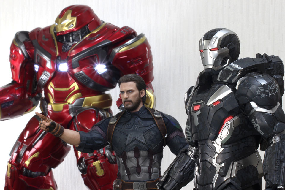 ホットトイズのウォーマシン・マーク4 | ジョル's Page for IRON MAN