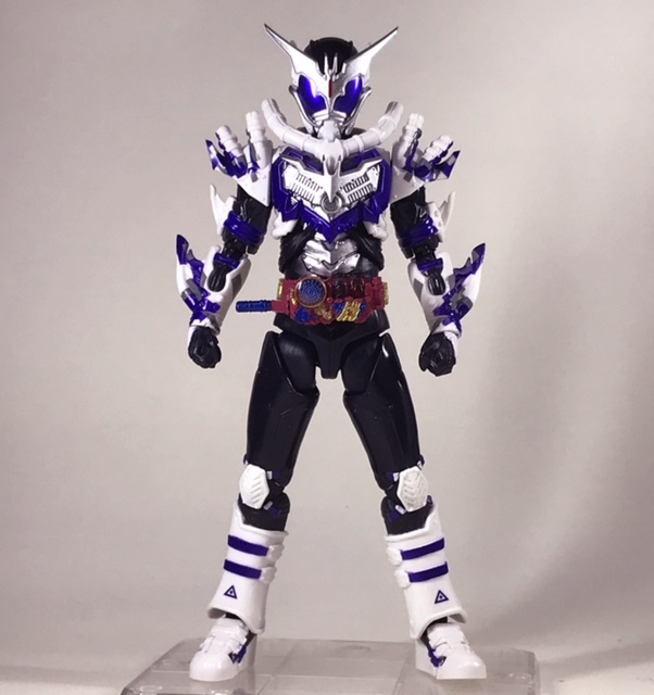 S.H.Figuarts : 仮面ライダーマッドローグ | ブンドドエクストリームの