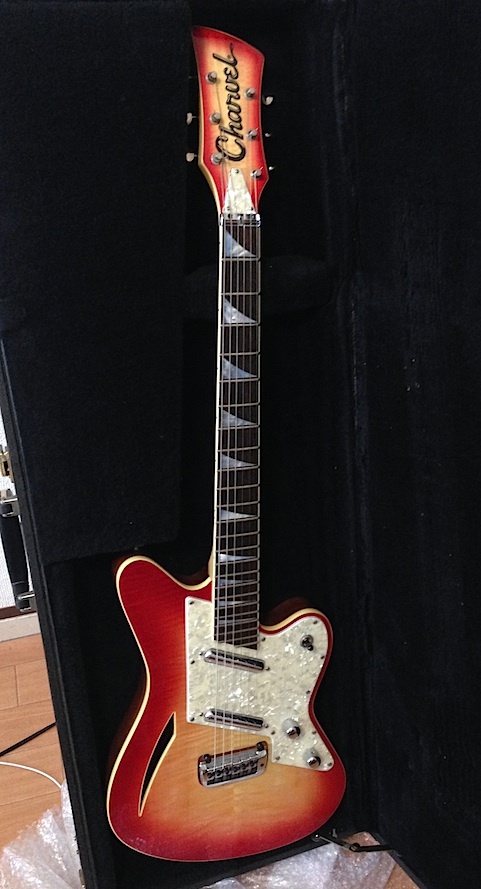 SHARVEL SURFCASTER - 楽器