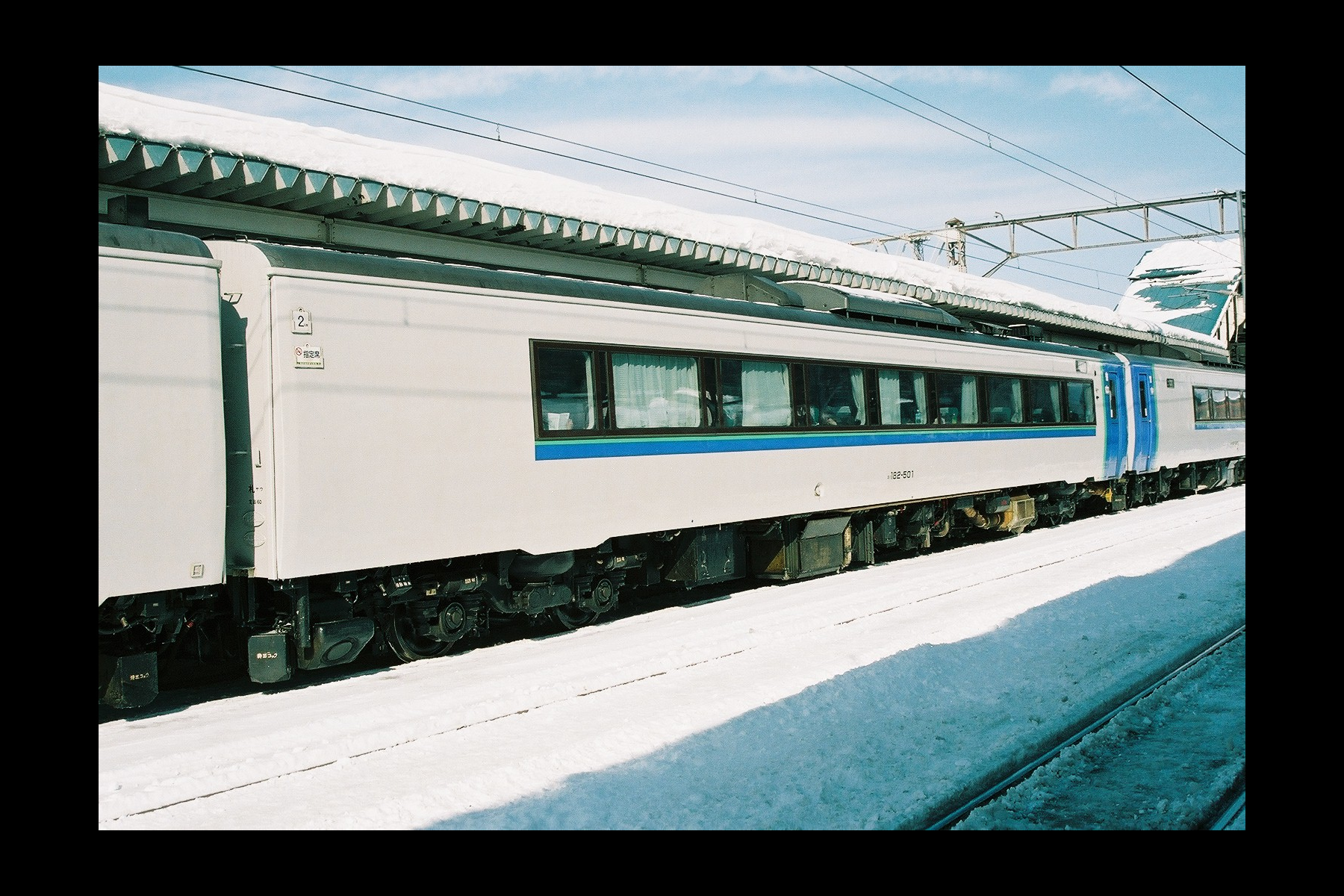 DC183系（キハ183系特急型気動車)資料室 - 【車両データ】キハ182-501