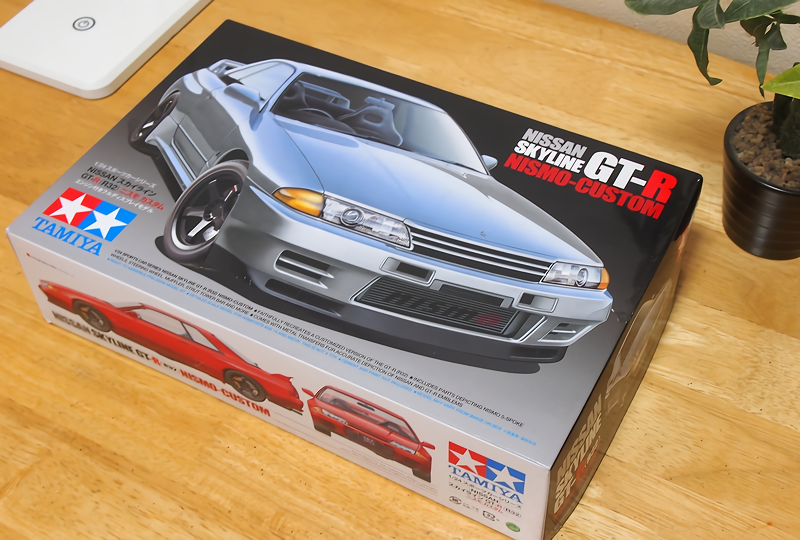 FINE WORKS (〃・ー・)_旦~~ タミヤ 1/24 NISSAN スカイライン GT-R
