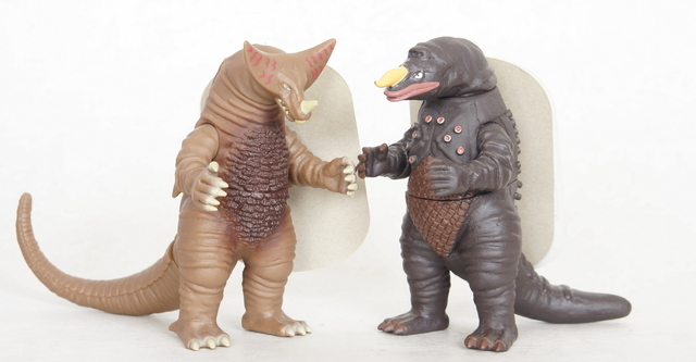 ウルトラ怪獣シリーズ04 ザラガス | D・Cの超卵～(元)男子中学生の