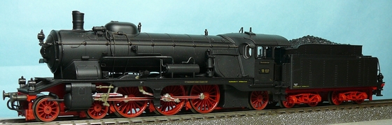 ドイツ国鉄 DRG BR 18.1 急行用旅客用蒸気機関車 137号機 (ROCO 43218