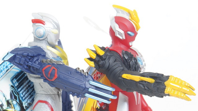 ウルトラヒーローシリーズ109 ウルトラマンオメガ トライガロン