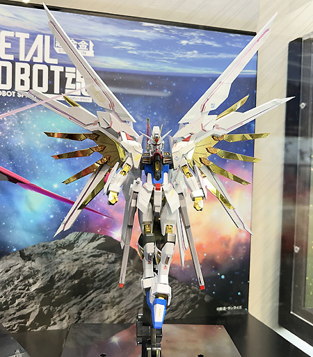 2次予約開始！ メタルロボット魂マイティーストライクフリーダム