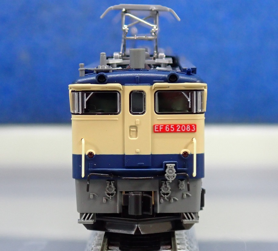 KATO EF65 2000番台 復活国鉄色 入線 | 川崎駅 レイアウト製作日誌