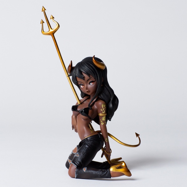 BUSTERCALL展 図録 受注販売、小悪魔ナミフィギュア限定カラーが同梱