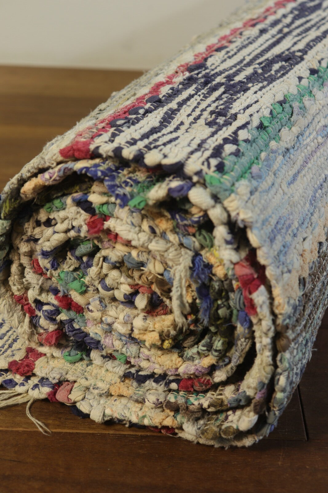 Vintage Swedish rag rug large size – BROWN. | 京都 二条新町の生活