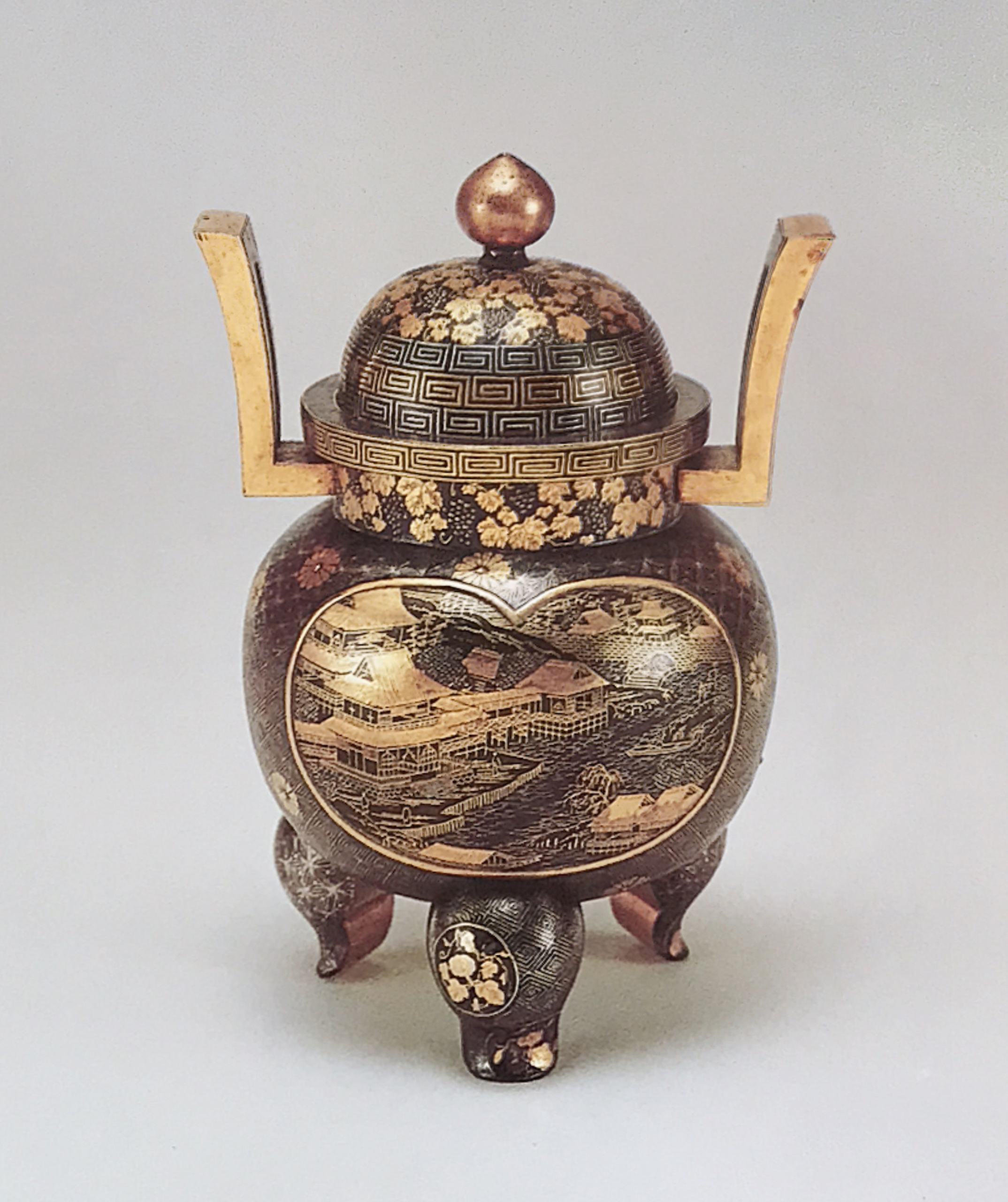 福岡の古美術 根付・金工 買取 | 骨董品・美術品の高価査定・出張買取