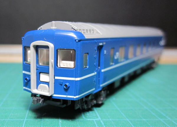 KATO 24系 寝台特急「日本海」 入線: 仏間鉄道