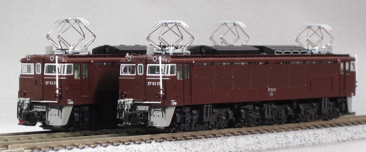 KATO EF63 2次形・3次形 JR仕様(茶) 2両セット 入線: 仏間鉄道