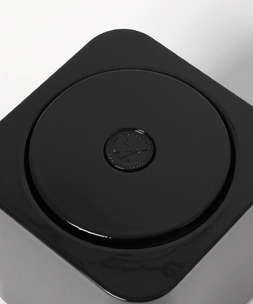 VOTIVO（ボーティボ）の「VOTIVO BLACK BOX FAN DIFFUSER 本体