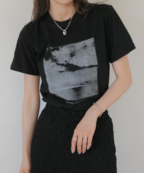 セール】グラフィックプリントT／graphic print T 半袖 クルーネック