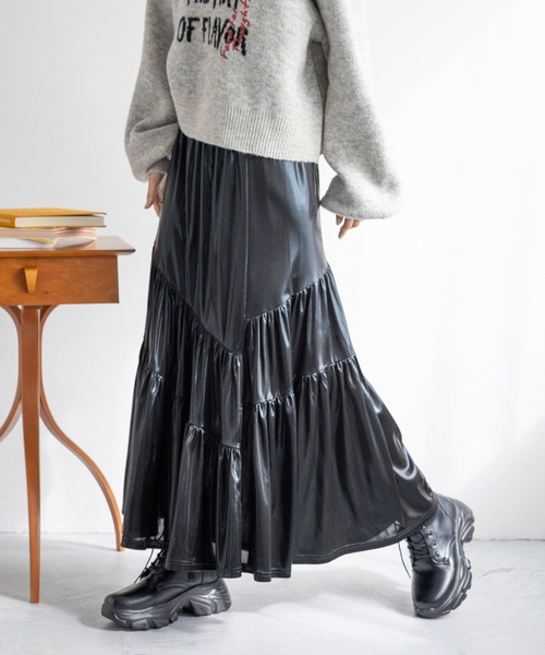 LOWRYS FARM（ローリーズファーム）の「グリッタープリーツスカート