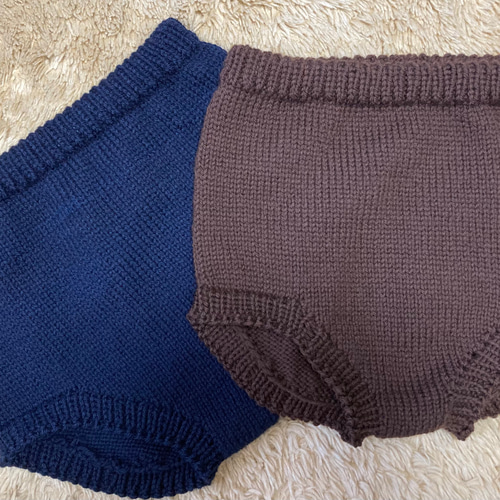 チョビ様オーダー品 手編み毛糸のパンツ 2枚組 Mサイズ ショート