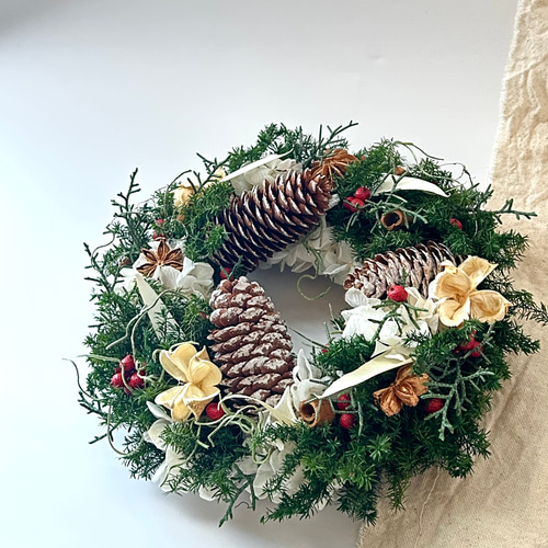 大きい松ぼっくりのクリスマスリース】プリザーブドフラワー リース