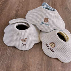 animals bib ꪔ̤̮ “名入り”ゆるかわ動物の刺繍スタイ スタイ