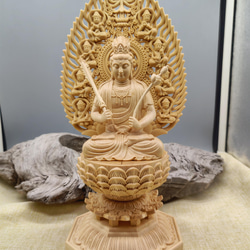 木彫り 仏像 虚空蔵菩薩座像 彫刻 一刀彫 天然木檜材 仏教工芸 彫刻