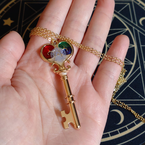 魔法王家の秘密のカギ レジンアクセサリー ネックレス・ペンダント