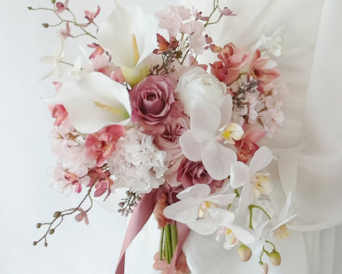 受注制作】再々販 桜❀胡蝶蘭とカラーリリーのウェディングブーケ