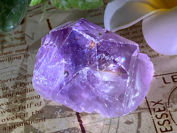 カコクセナイト タビュラー 紫水晶 アメジスト 結晶 原石 ラフストーン