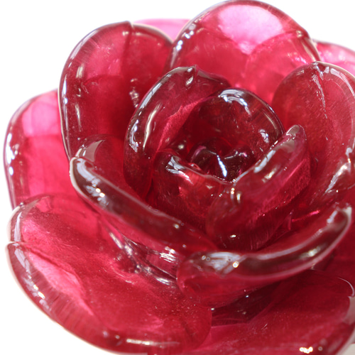 世界バラ会議記念作品『ガラスの薔薇のミニオブジェ（ローズレッド
