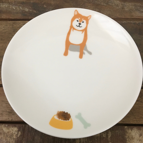 柴犬 丸皿 プレート☆ 名入れ可 赤柴 黒柴 白柴 ケーキ パン皿 15cm