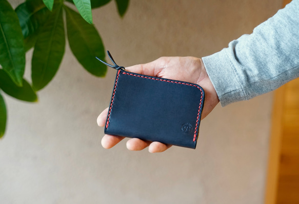 本革 zip コンパクト ウォレット（ネイビー） その他ミニ財布